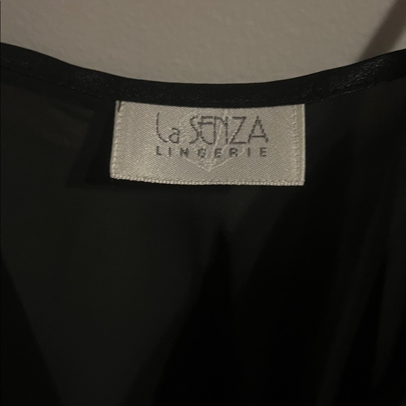 La SENZA Black Sequin Slip Fits M - Picture 3 of 7